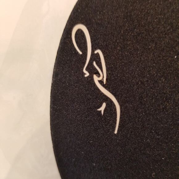 The Natural Lace-Up Strapless Adhesive Bra Backless Cleavage Enhancer Size B - Picture 7 of 10